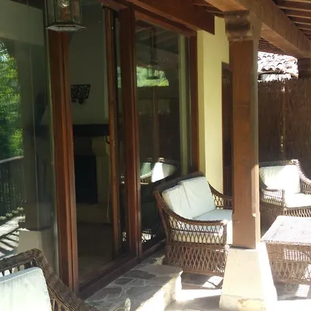 Las Villas Del Ponton Trescares Exterior photo